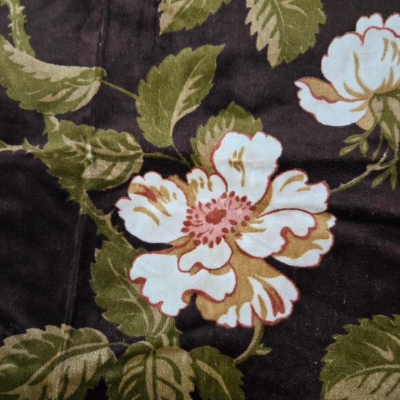VTG Ralph Lauren Upholstery Fabric Granby Floral Velvet Aubergine 27x27inch 0799 - Picture 2 of 5